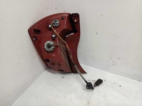 FEU ARRIERE DROIT KIA PICANTO 5/2011-2017 LED - Vue 2